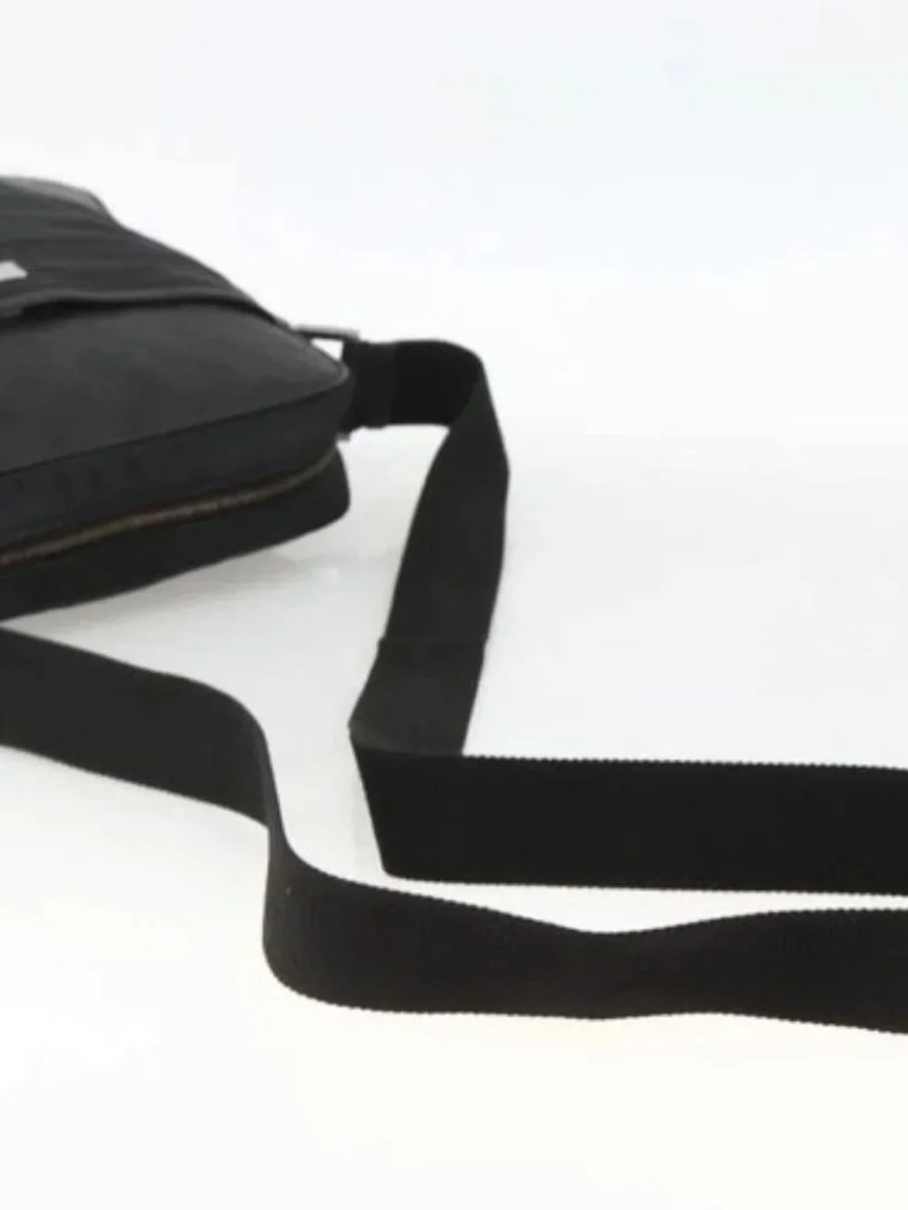 GUCCI GG Canvas Guccissima Shoulder Bag Leather Black Silver 162783 Auth bs34249